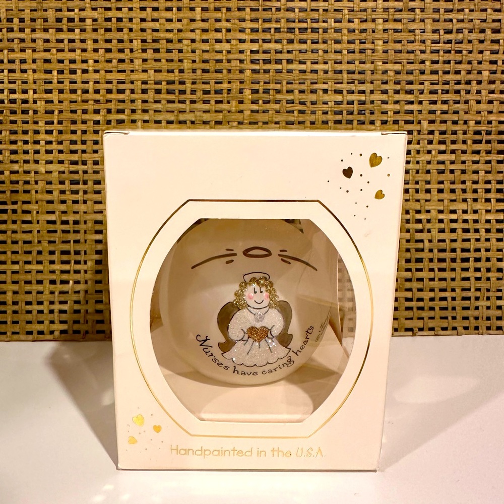 Vintage Christmas Ornament Heart Gifts Teresa Thibault "Nurses are‎ caring" NIB